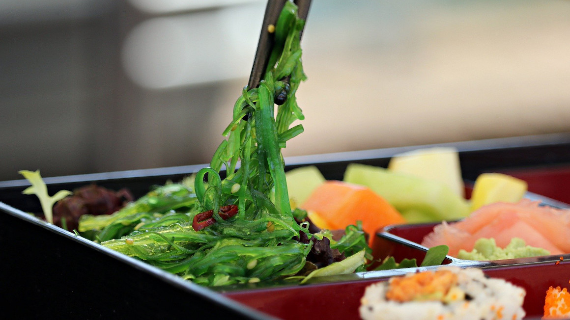 Makroalgen wie Wakame sind vor allem in der asiatischen Küche etabliert.