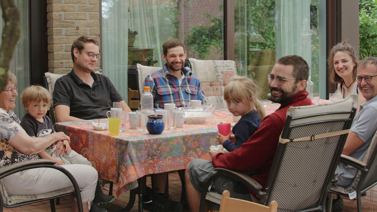 Portrait Jan Große-Kleimann mit Familie