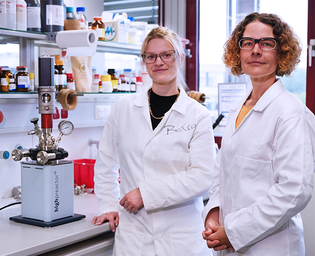 Portrait Regina Palkovits & Rebecca Sebers