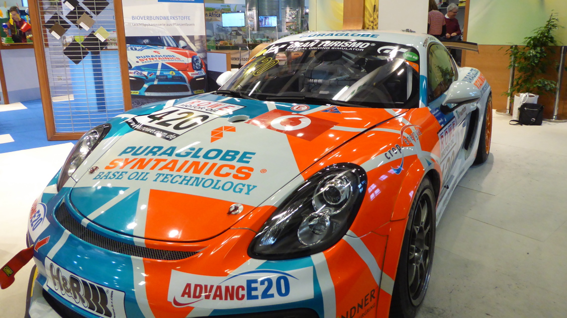 Der Porsche Cayman GT4 besteht zu weiten Teilen aus Pflanzenfasern und biobasiertem Kunststoff.